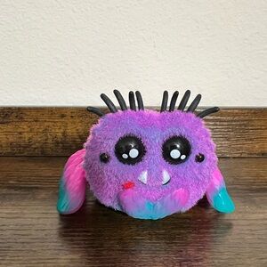 Vaulted Yellies Voice Activated Interactive Pet Purple/Pink Spider Toy